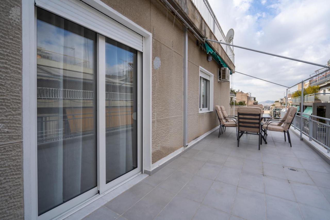 Апартаменты Athens Hideout Apt, Big Rooftop With City View Экстерьер фото